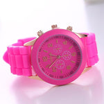 2019 New Fashion Geneva Brand Rosy Gold Casual Quartz Watch Women Sports Silicone Strap Watches Relogio Feminino Ladies Wtaches